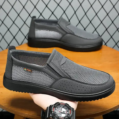 Men's New Mesh Breathable Slip-on Casual Shoes