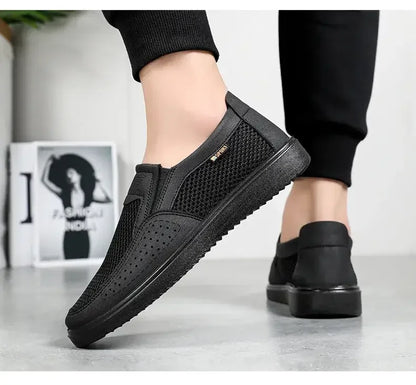 Men's New Mesh Breathable Slip-on Casual Shoes