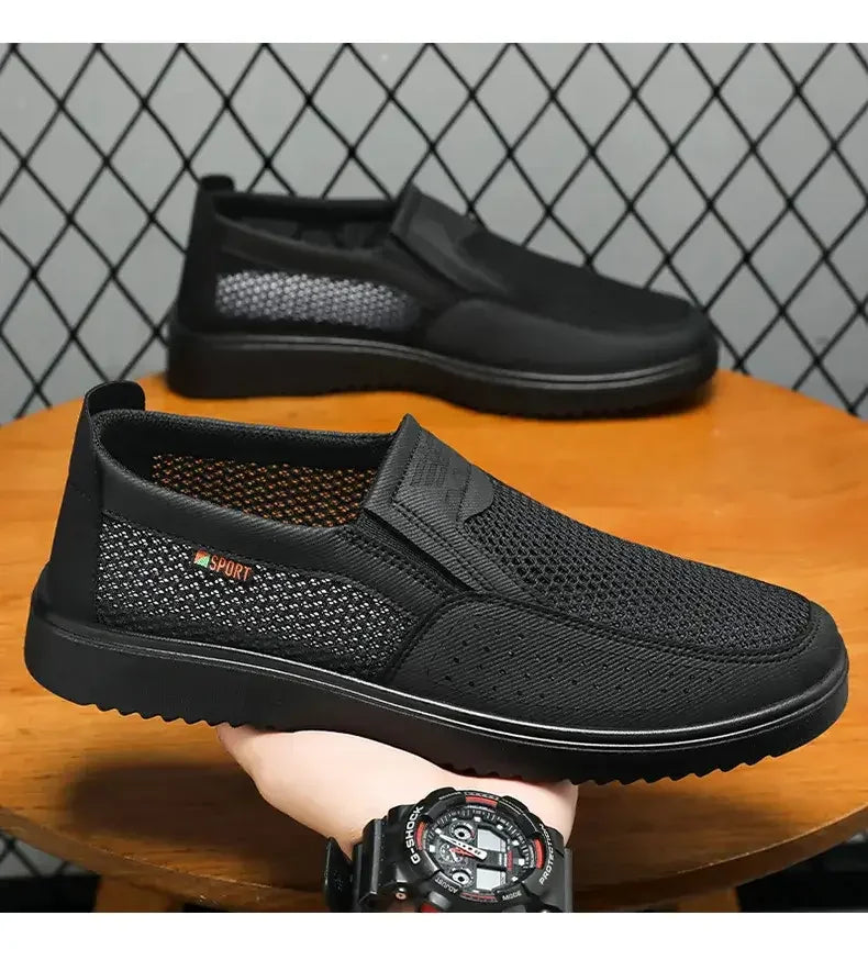 Men's New Mesh Breathable Slip-on Casual Shoes