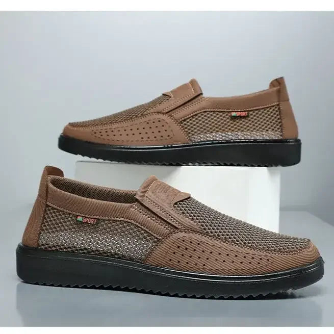 Men's New Mesh Breathable Slip-on Casual Shoes